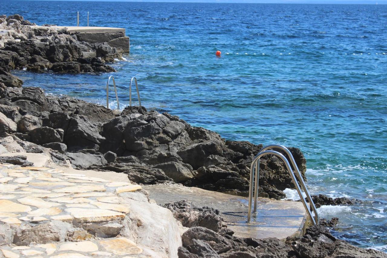 Apartments Blue Sea Mali Lošinj Eksteriør bilde